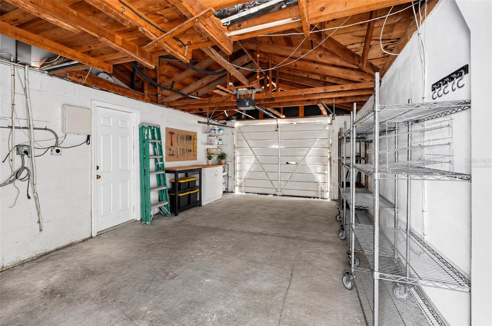 1300 MAYBURY DR — photo 17
