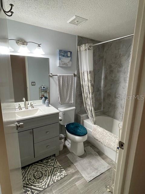 129 CAMPHOR CIR #C — photo 40