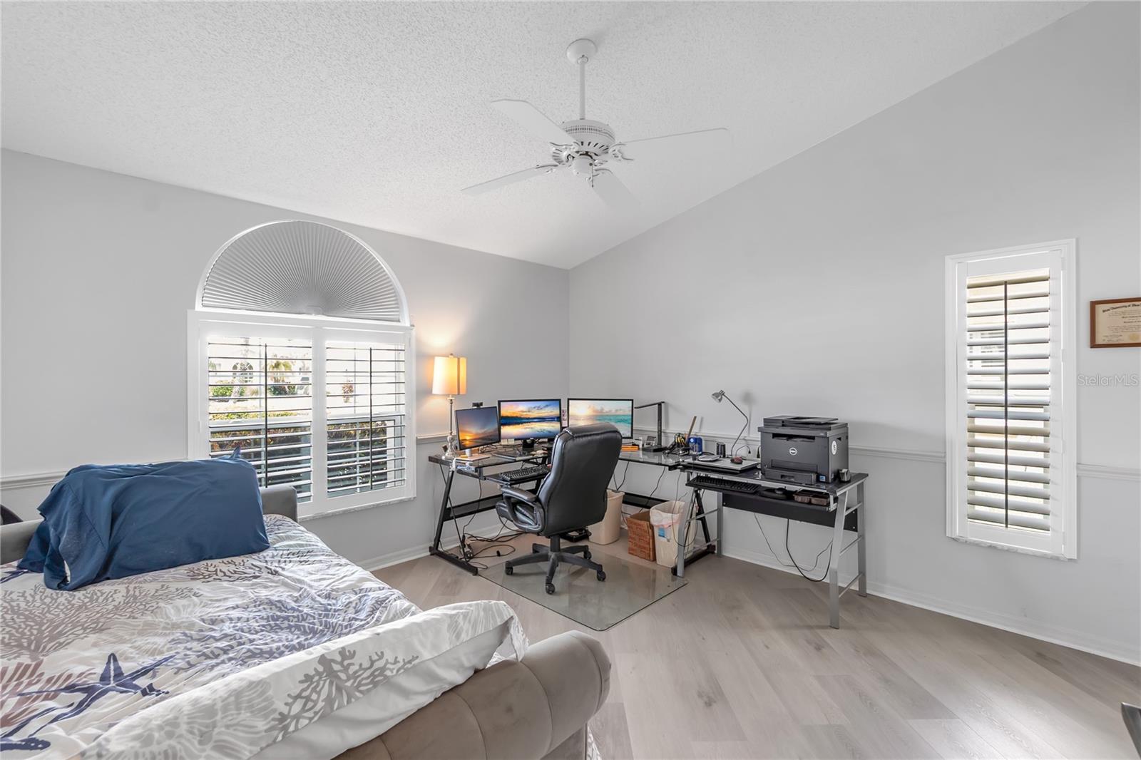 6404 STONE RIVER RD — photo 23