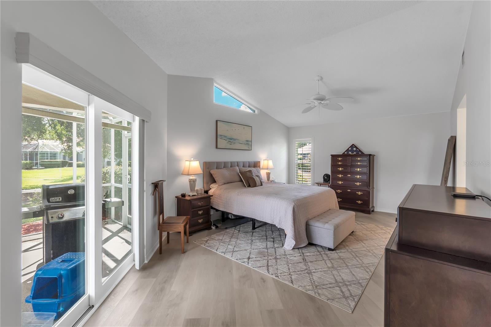 6404 STONE RIVER RD — photo 17