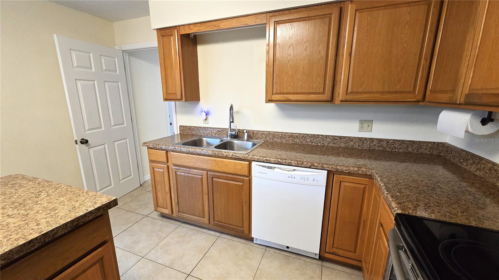 38350 CENTENNIAL RD — photo 27