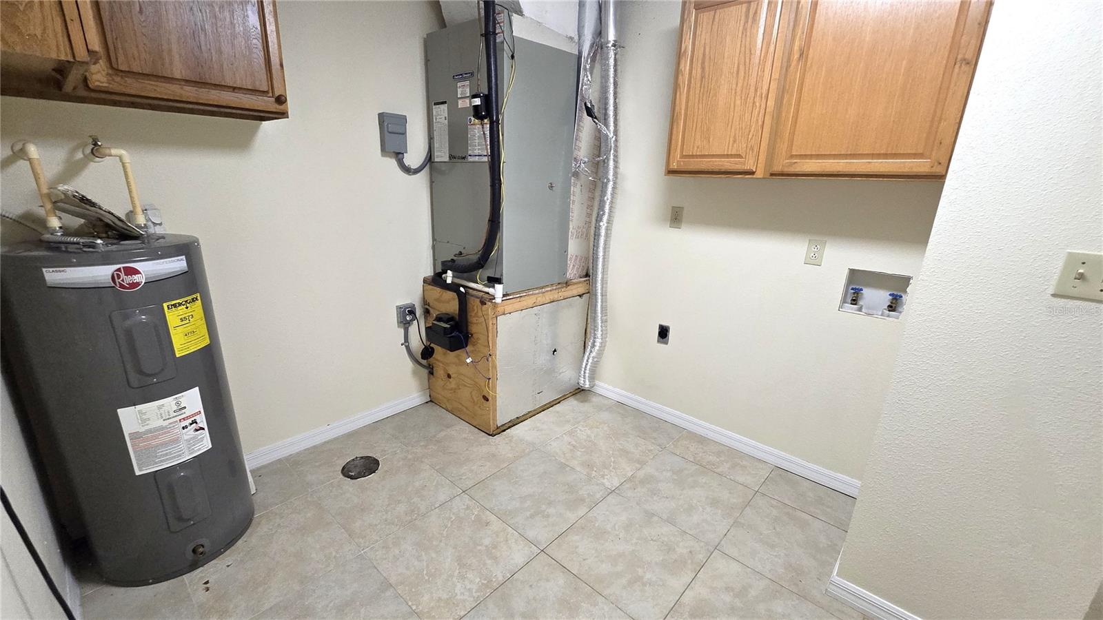 38350 CENTENNIAL RD — photo 31