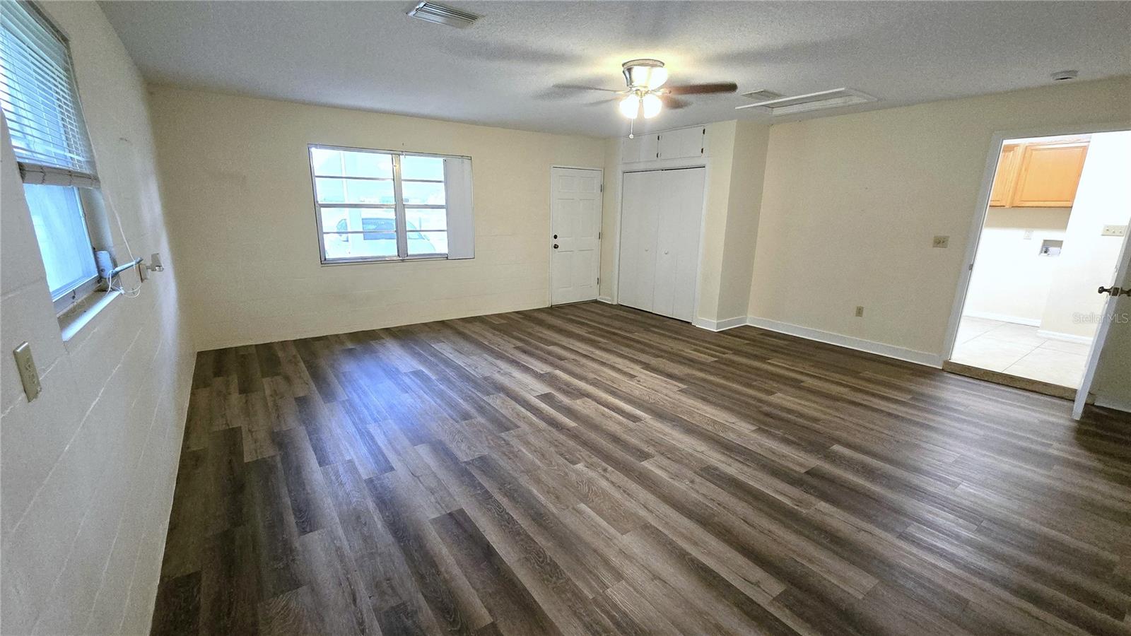 38350 CENTENNIAL RD — photo 53