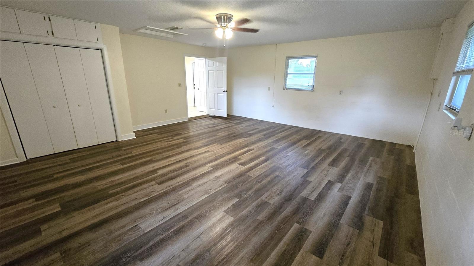 38350 CENTENNIAL RD — photo 54