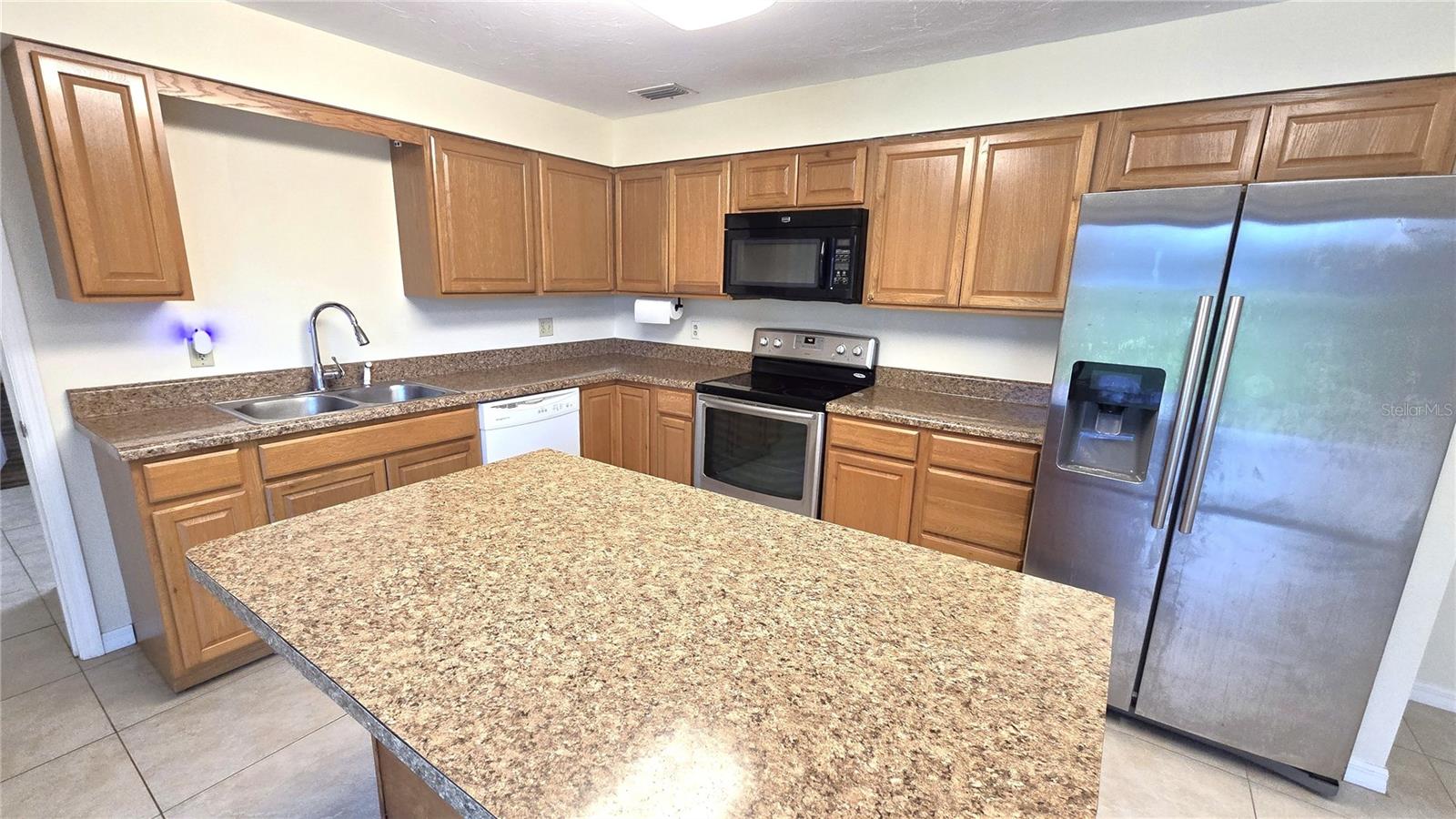 38350 CENTENNIAL RD — photo 23