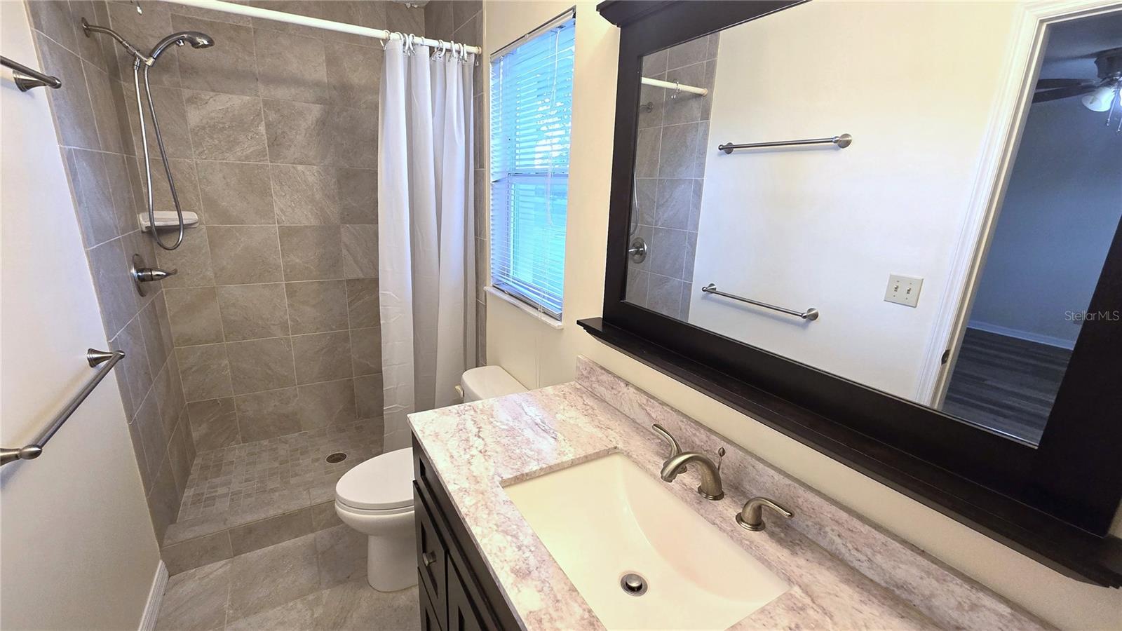 38350 CENTENNIAL RD — photo 46