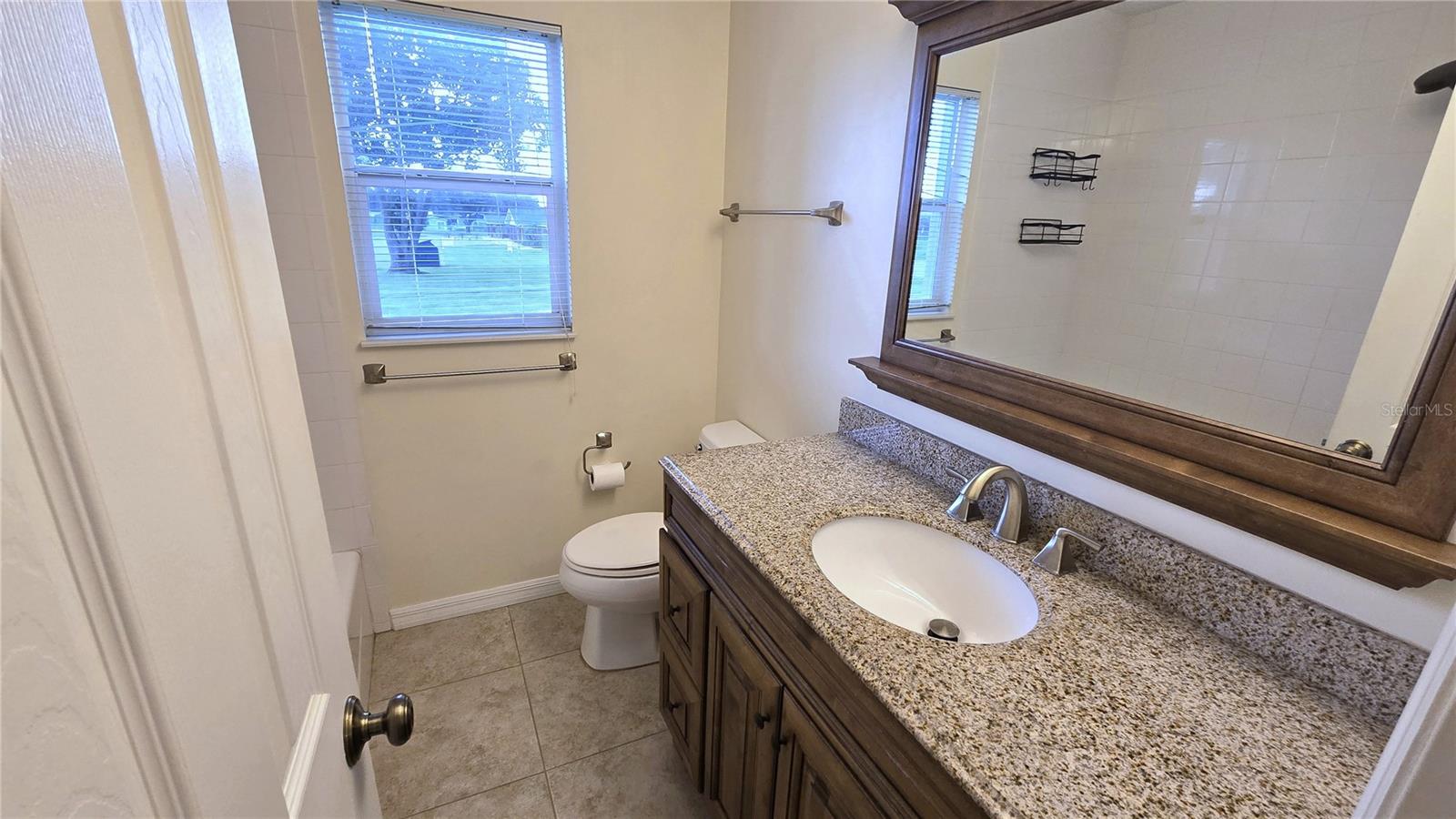 38350 CENTENNIAL RD — photo 40