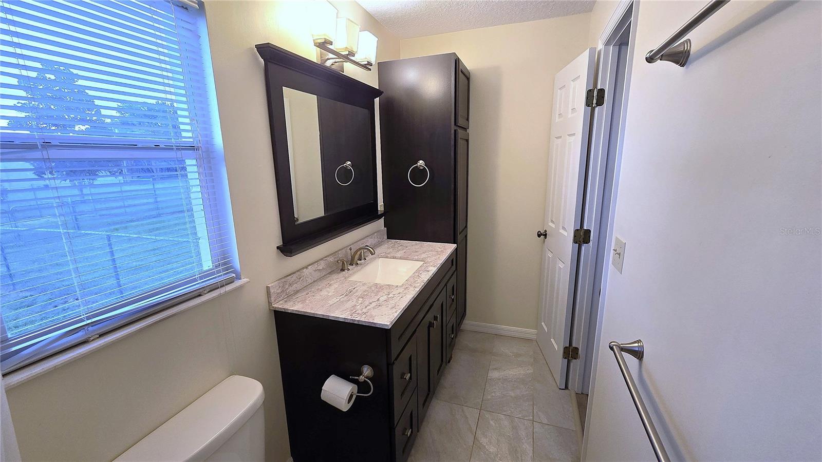 38350 CENTENNIAL RD — photo 49