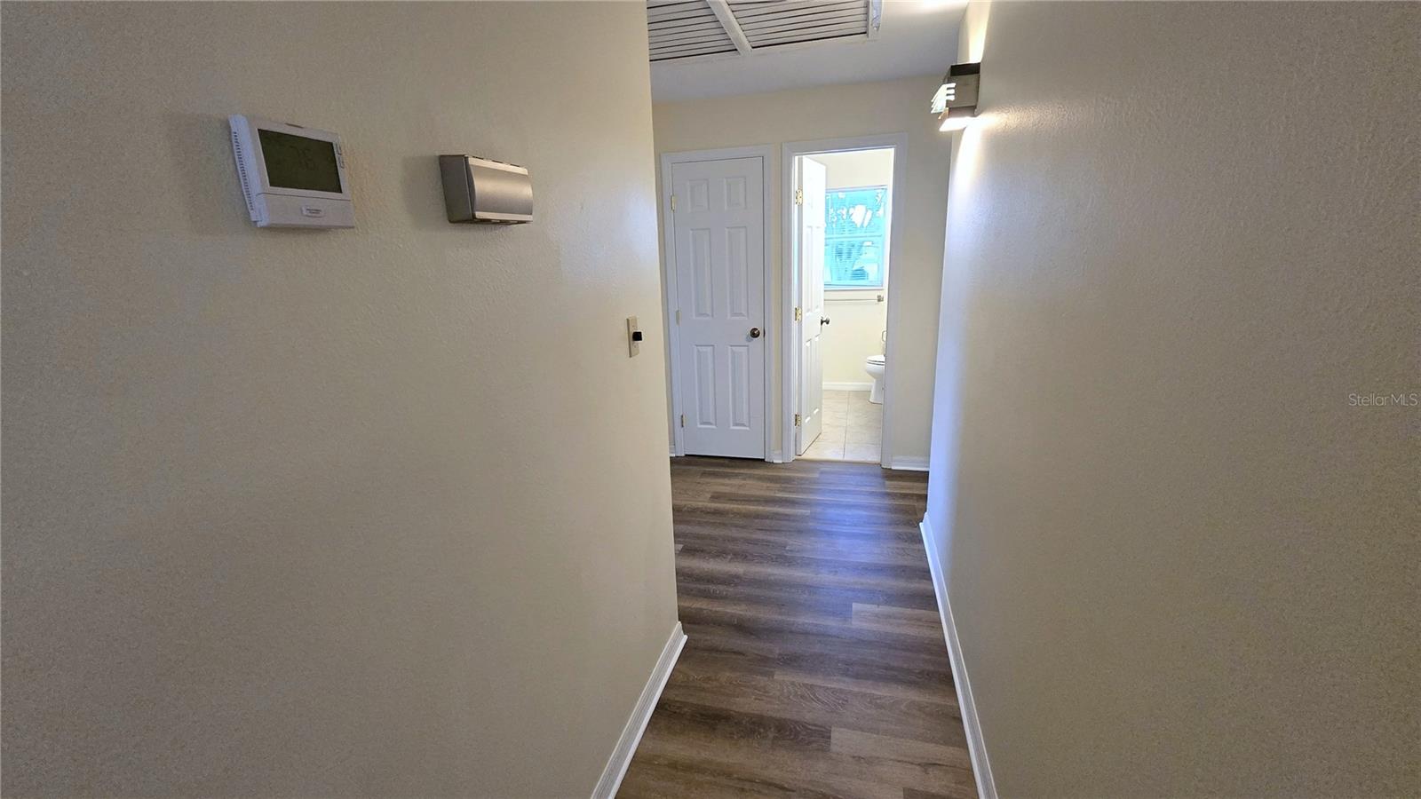 38350 CENTENNIAL RD — photo 33