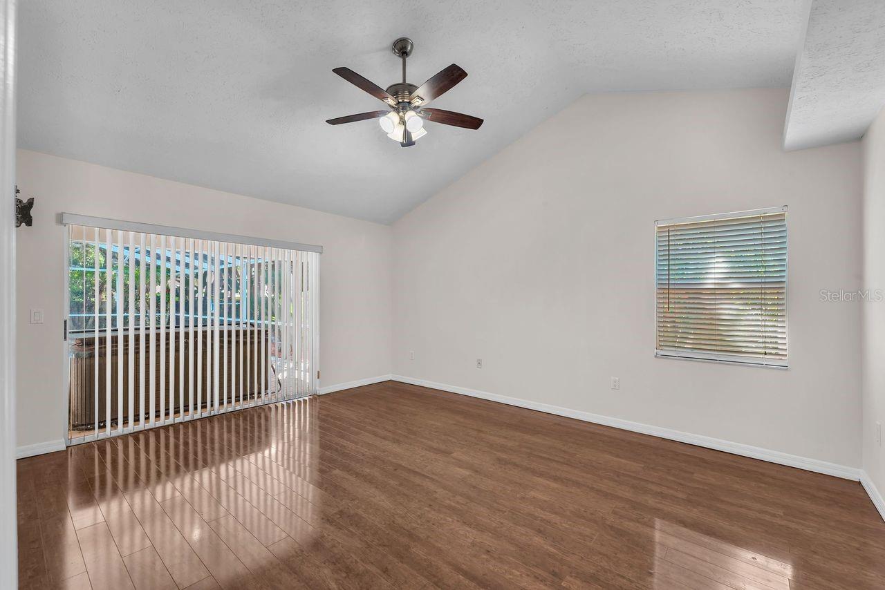 4008 EAGLES NEST DR — photo 25