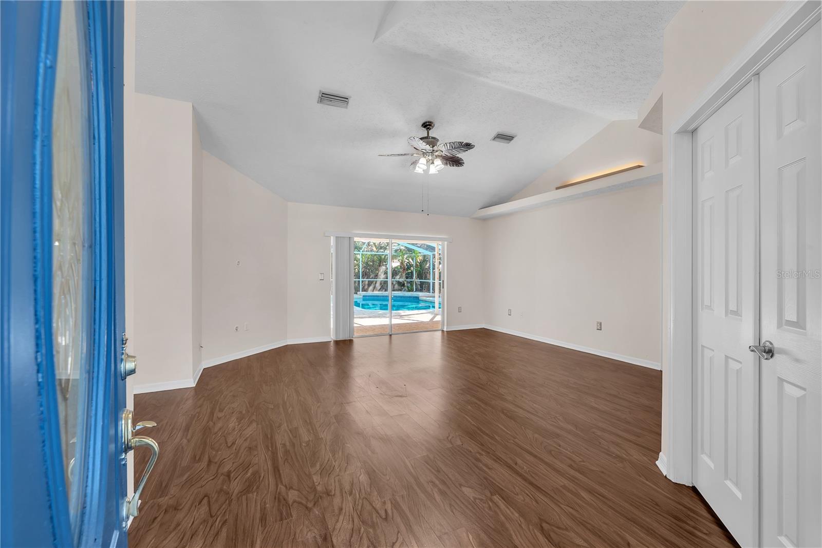 4008 EAGLES NEST DR — photo 9