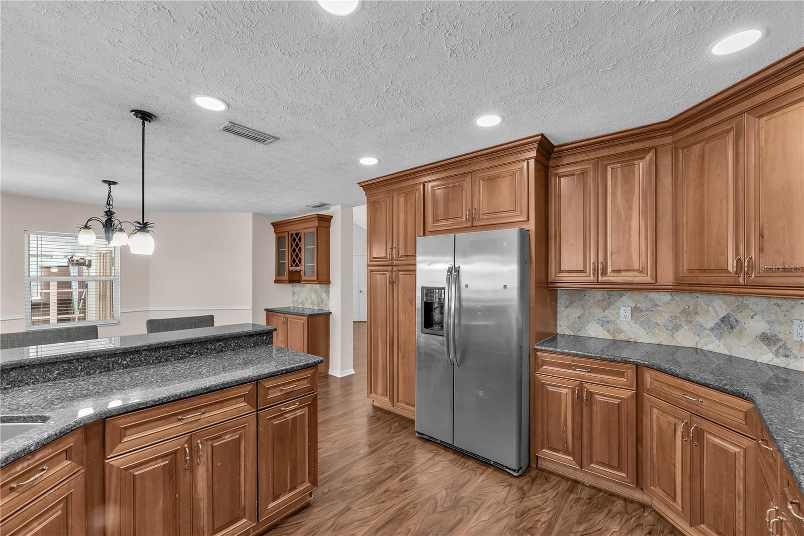 4008 EAGLES NEST DR — photo 4