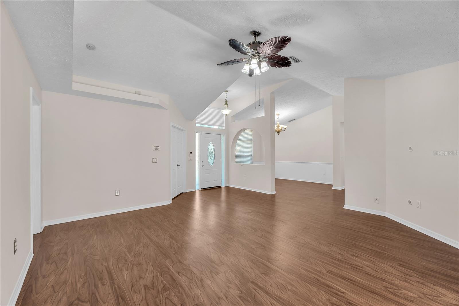 4008 EAGLES NEST DR — photo 12
