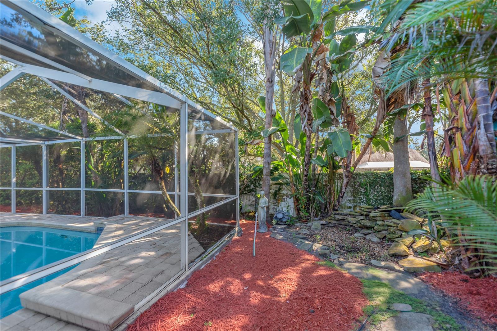 4008 EAGLES NEST DR — photo 35