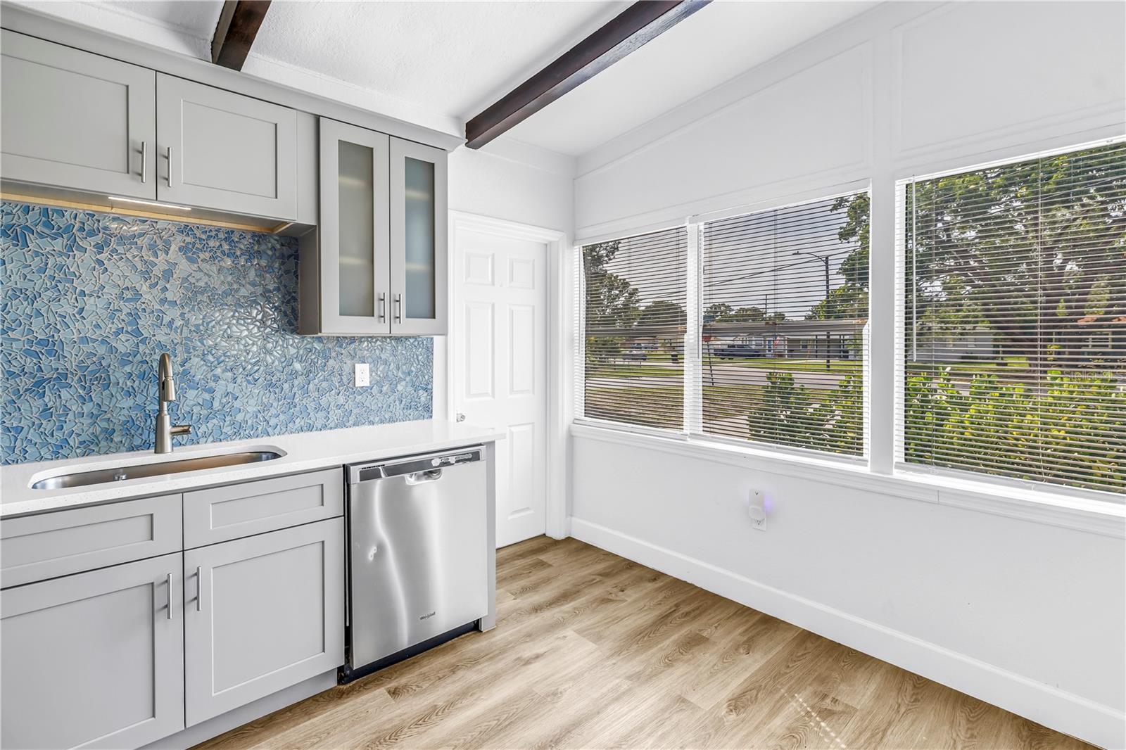 7599 MEADOWLAWN DR N — photo 14