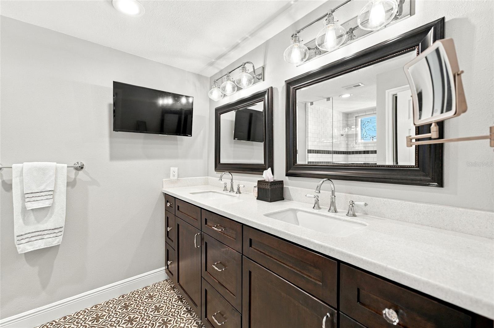 390 PINELLAS BAYWAY S #F — photo 32