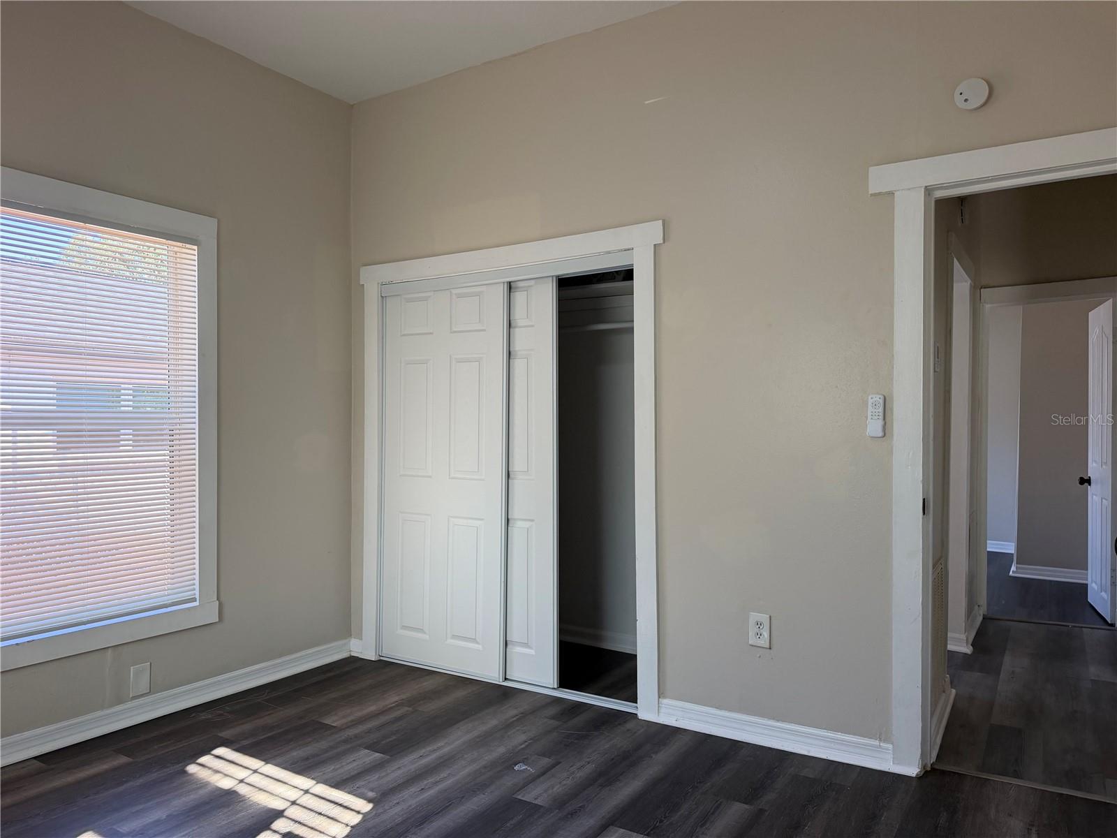 8113 N SEMMES ST — photo 5