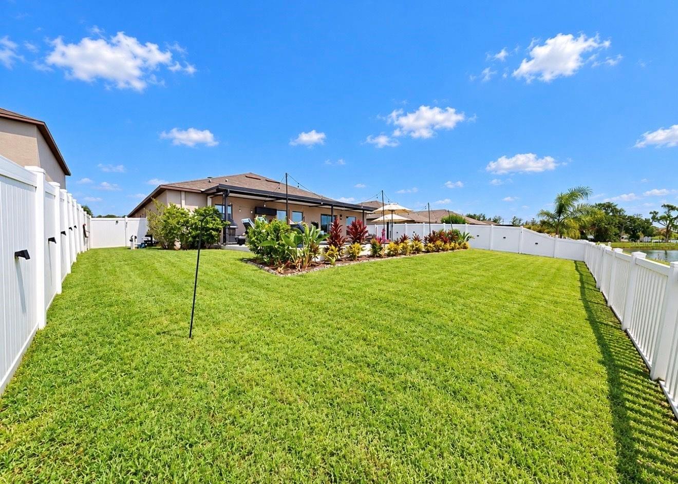 236 RAIN BERRY AVE — photo 42