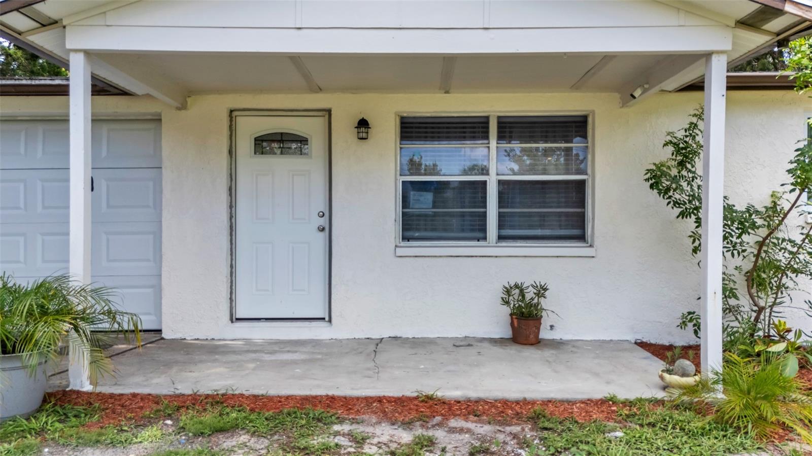 14832 ATLANTIC AVE — photo 6