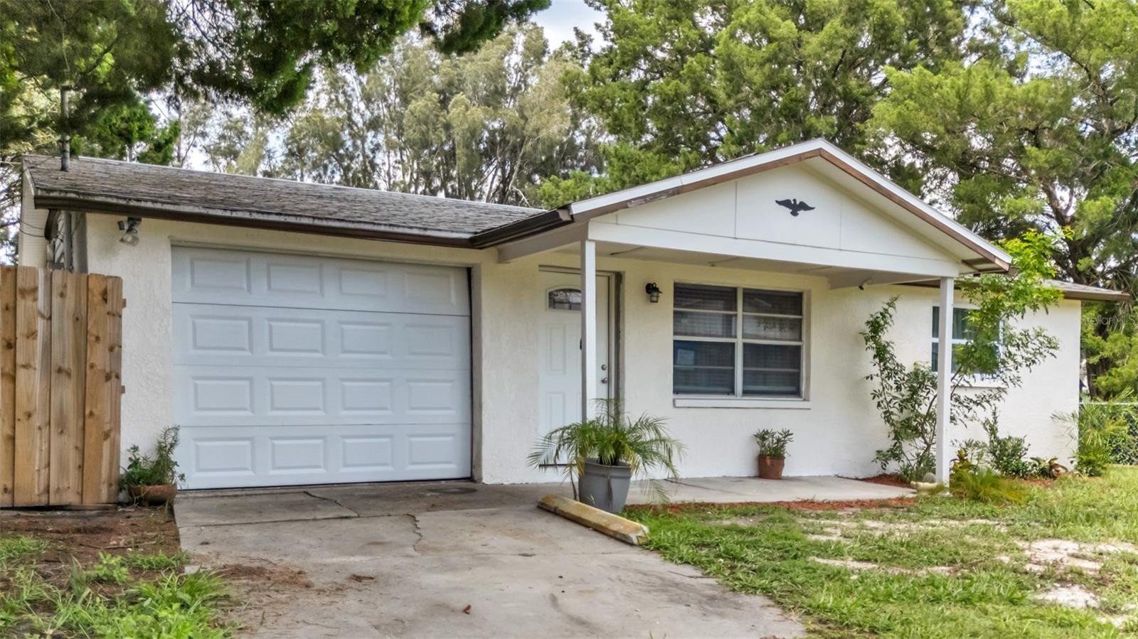 14832 ATLANTIC AVE — photo 4