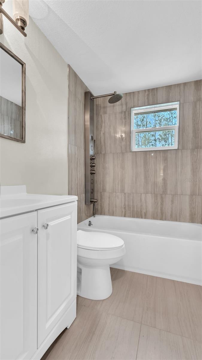 14832 ATLANTIC AVE — photo 14