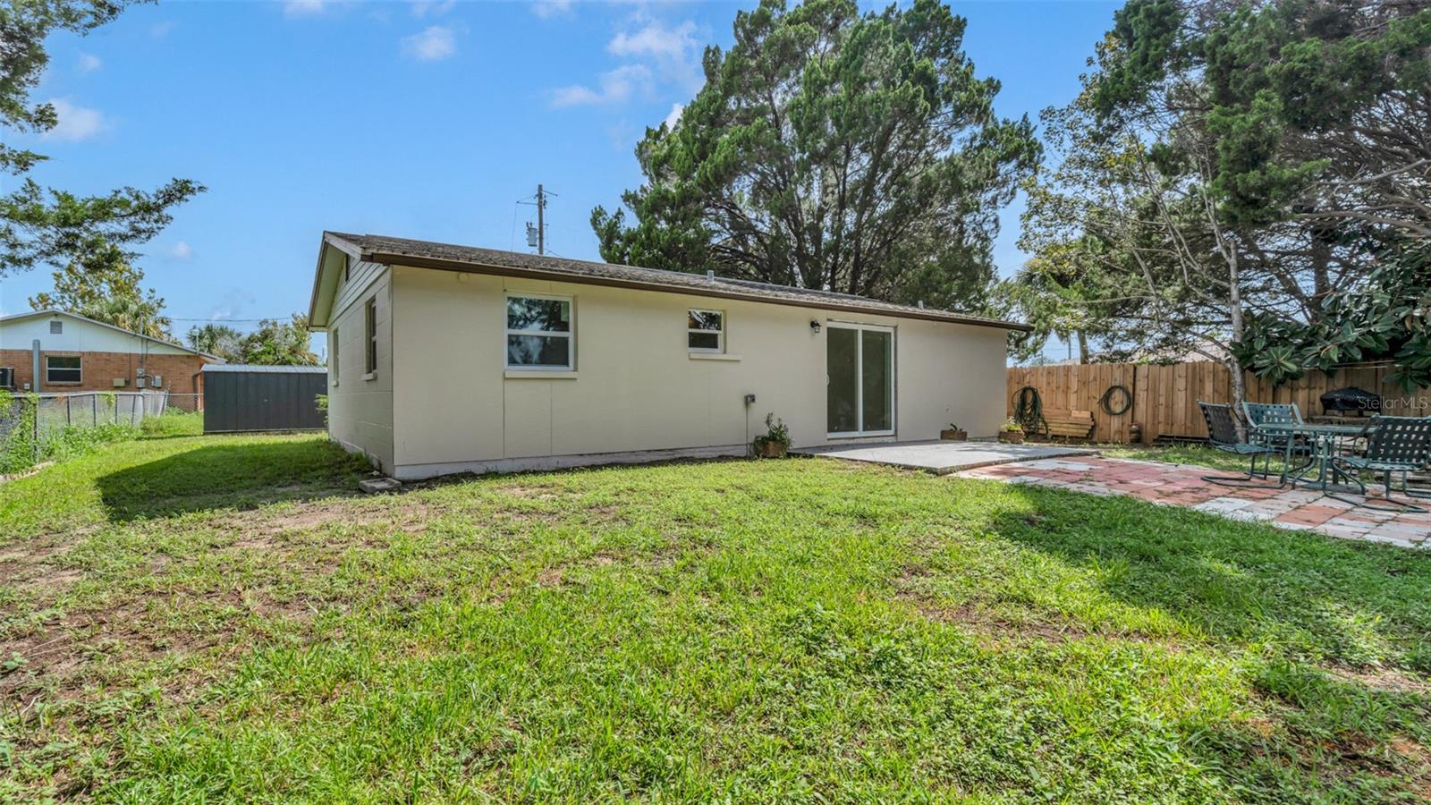 14832 ATLANTIC AVE — photo 25