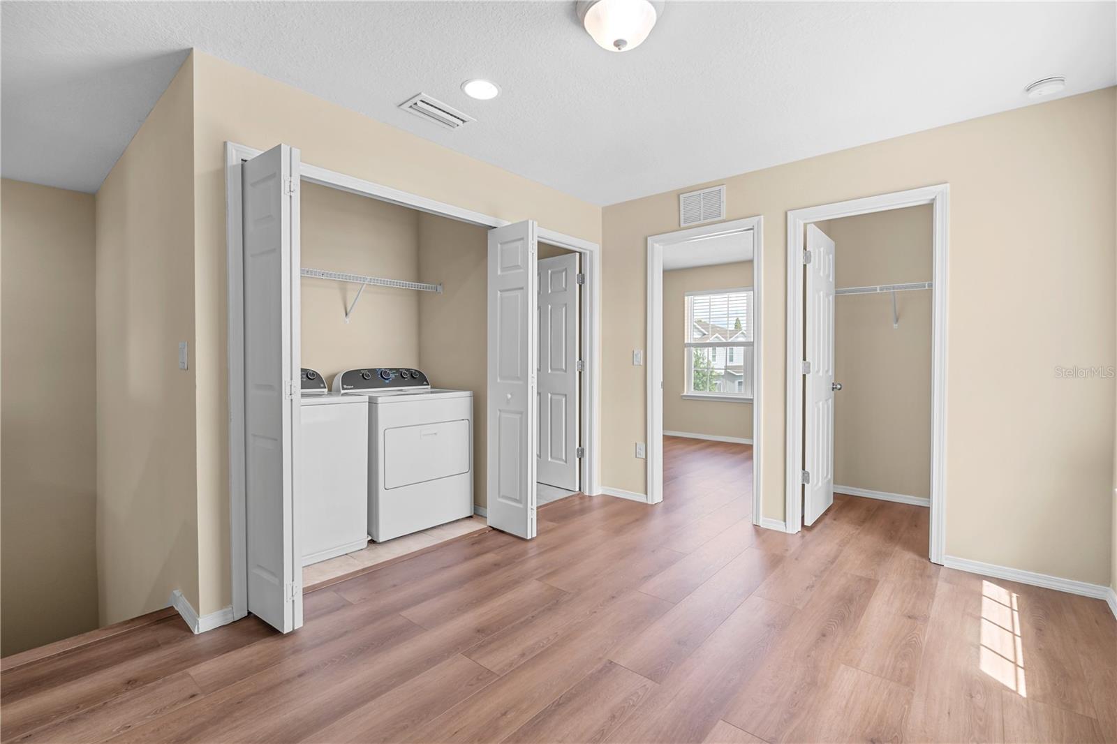 8961 TURNSTONE HAVEN PL — photo 31