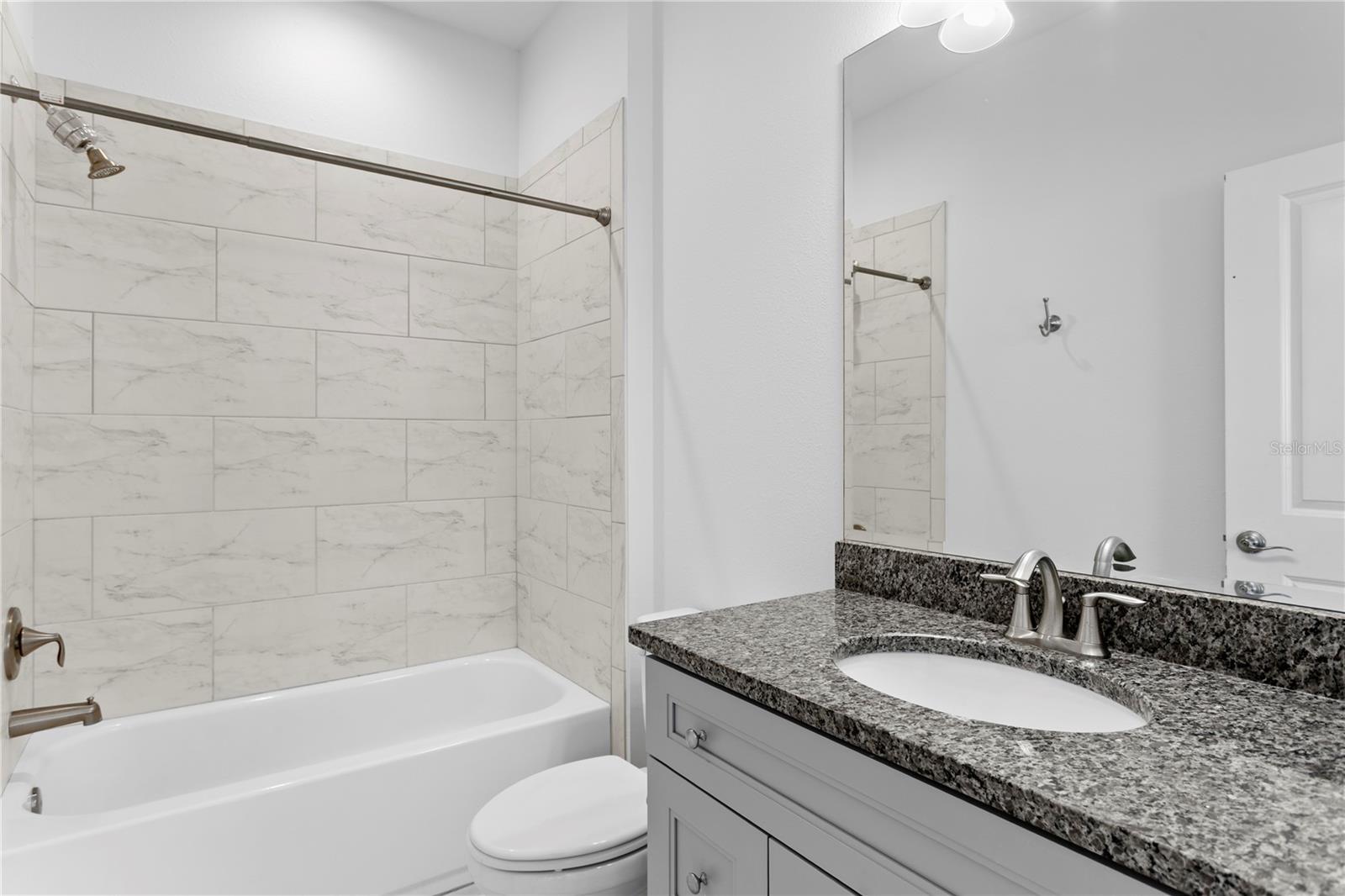 3423 W SAN PEDRO ST — photo 40