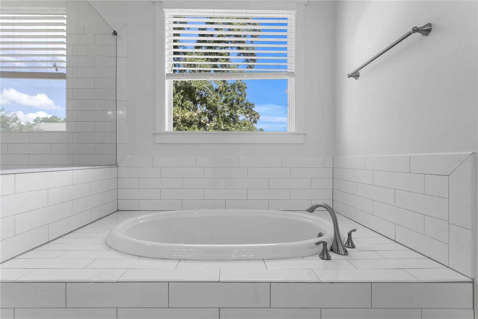 3423 W SAN PEDRO ST — photo 32