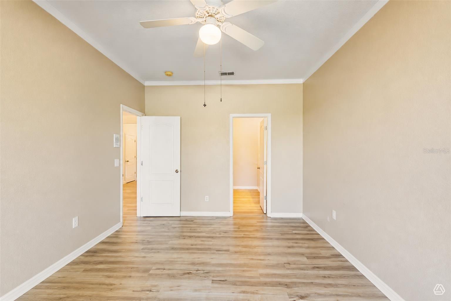 1050 STARKEY RD #2102 — photo 13