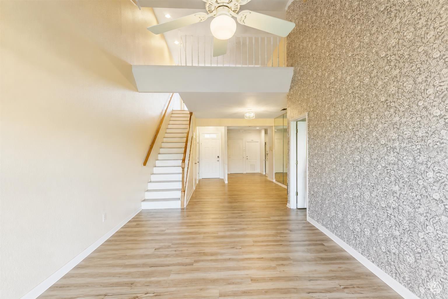 1050 STARKEY RD #2102 — photo 4