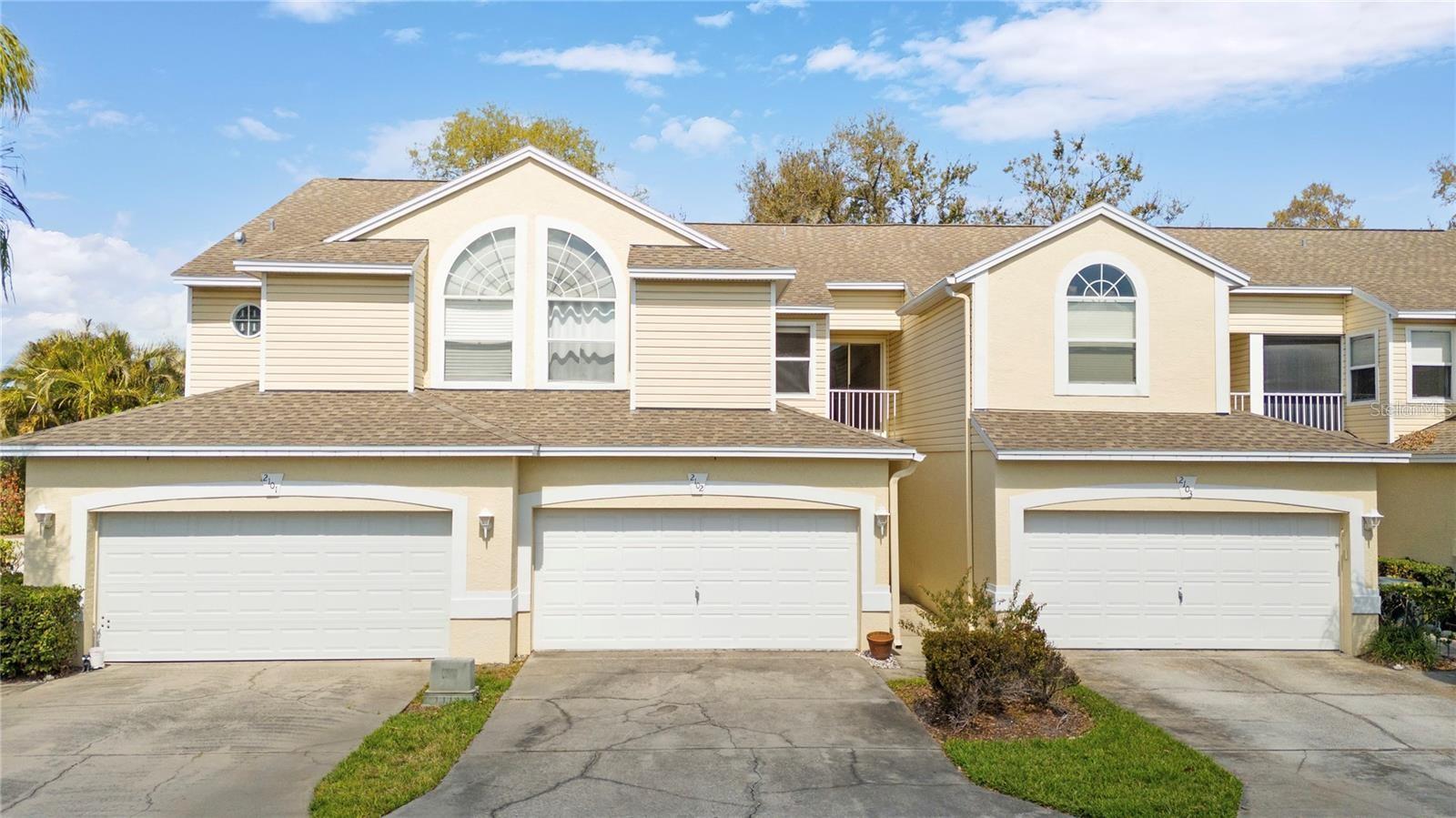 1050 STARKEY RD #2102 — photo 2