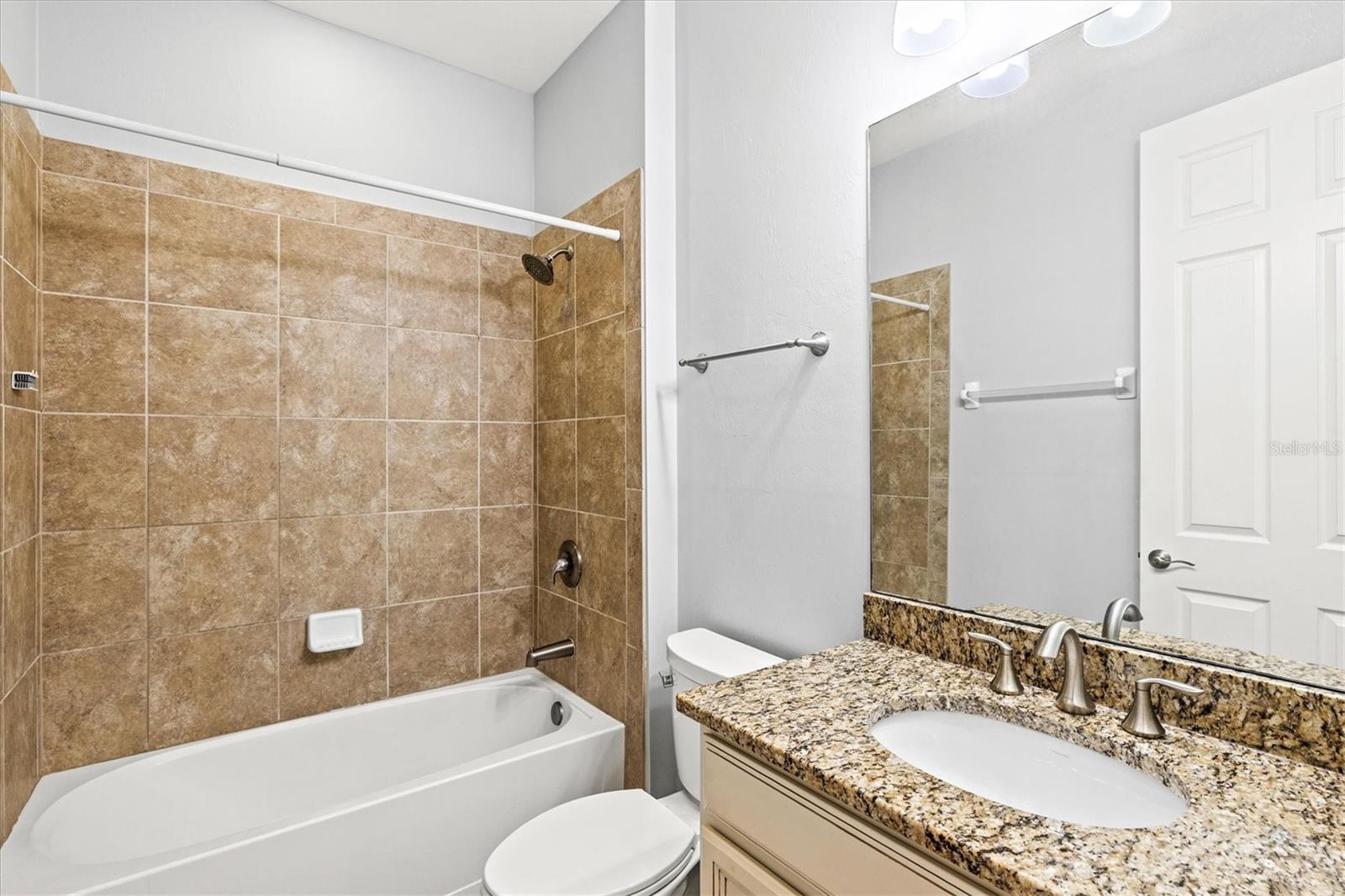 112 VENTOSA PL — photo 28