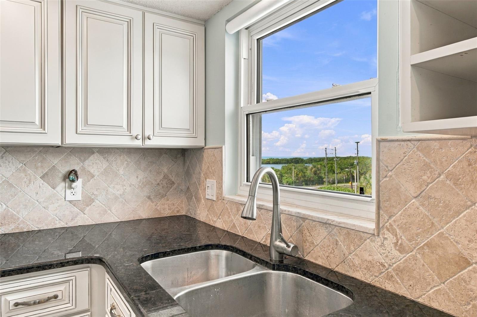 9 FORBES PL #412 — photo 39