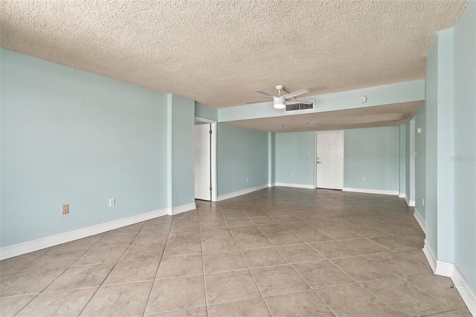 9 FORBES PL #412 — photo 17