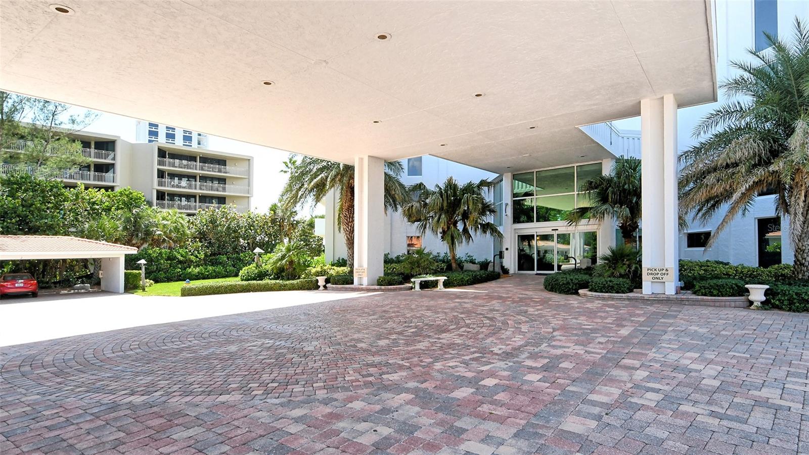 2525 GULF OF MEXICO DR #7B — photo 2