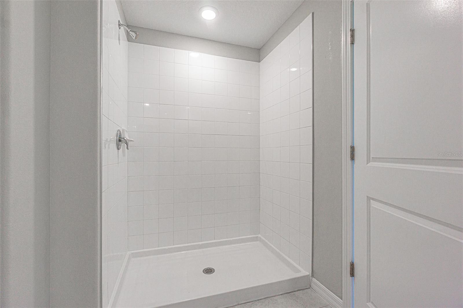 16680 DELIA ST — photo 21
