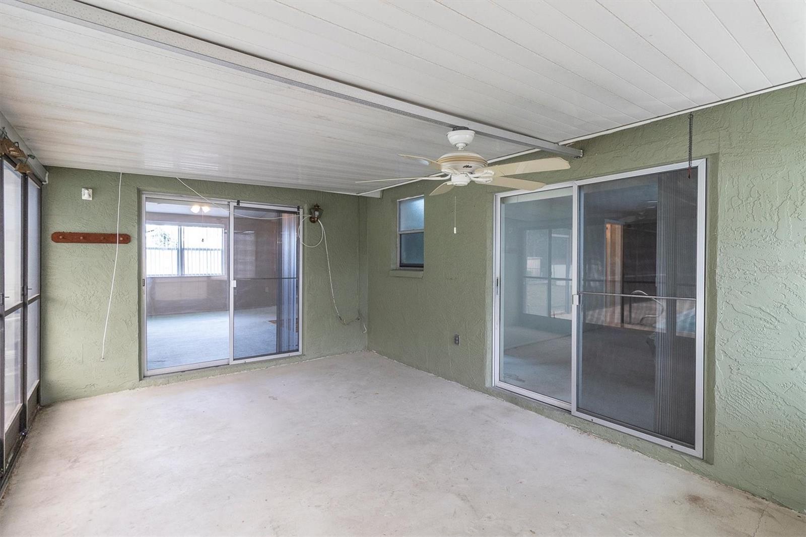 8708 BRIAR PATCH DR — photo 27