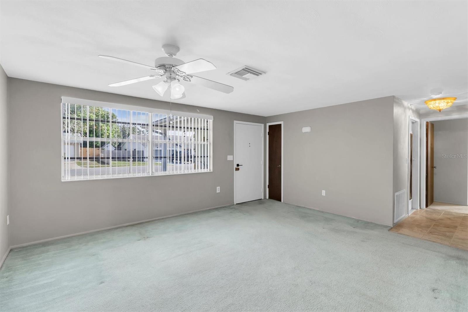8708 BRIAR PATCH DR — photo 4