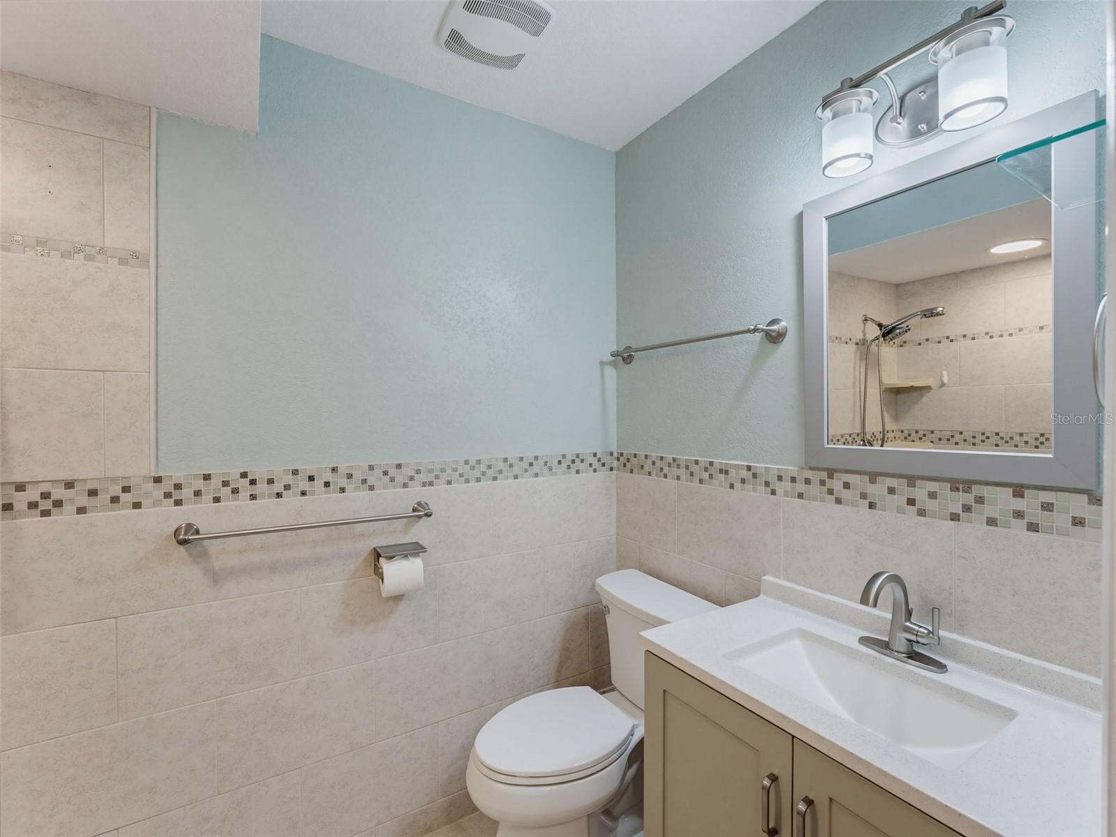 8330 HIGH POINT CIR #6 — photo 53