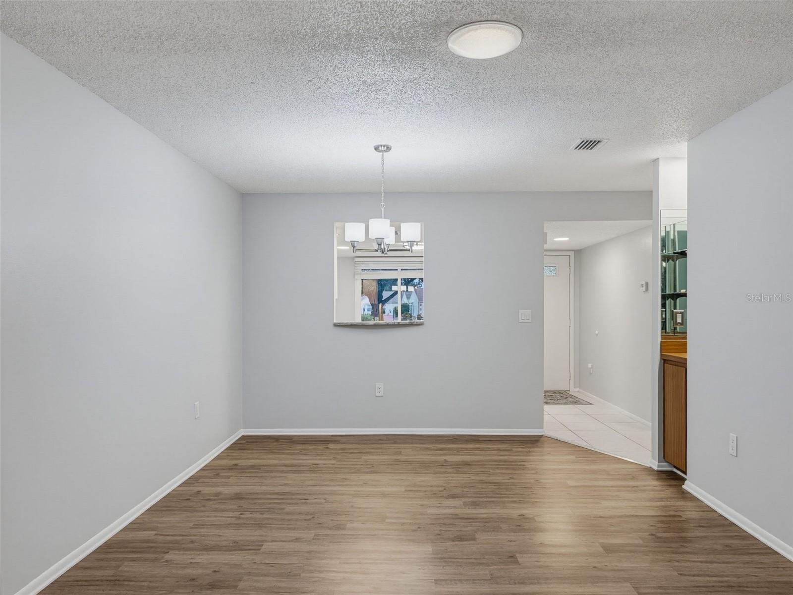 8330 HIGH POINT CIR #6 — photo 43