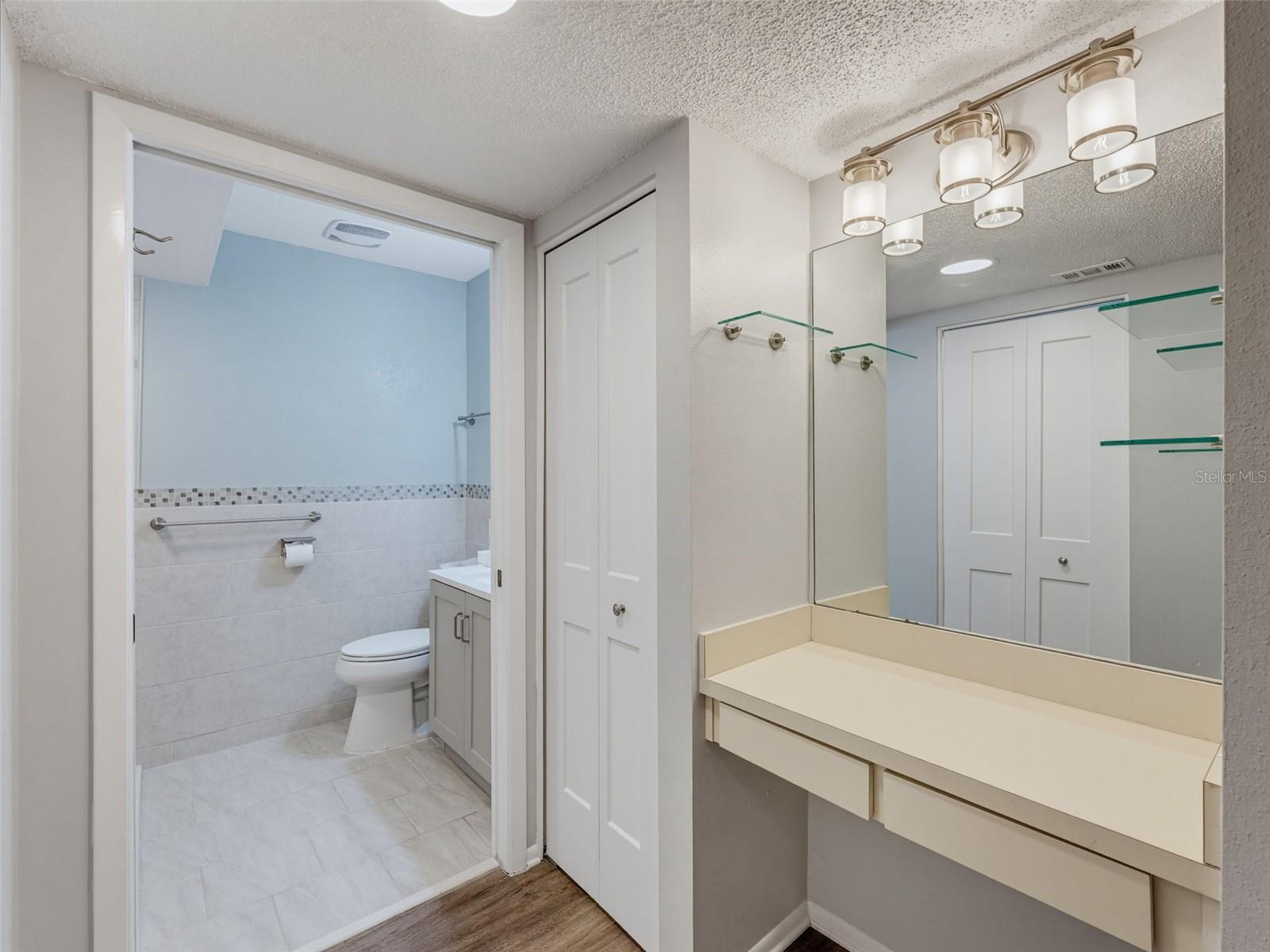 8330 HIGH POINT CIR #6 — photo 51