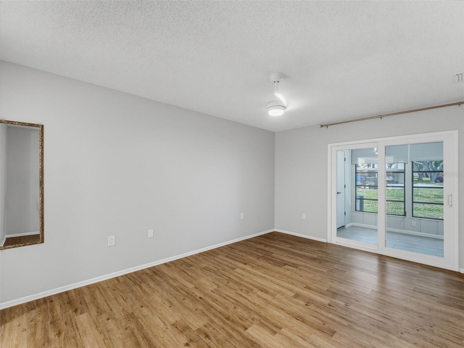 8330 HIGH POINT CIR #6 — photo 47