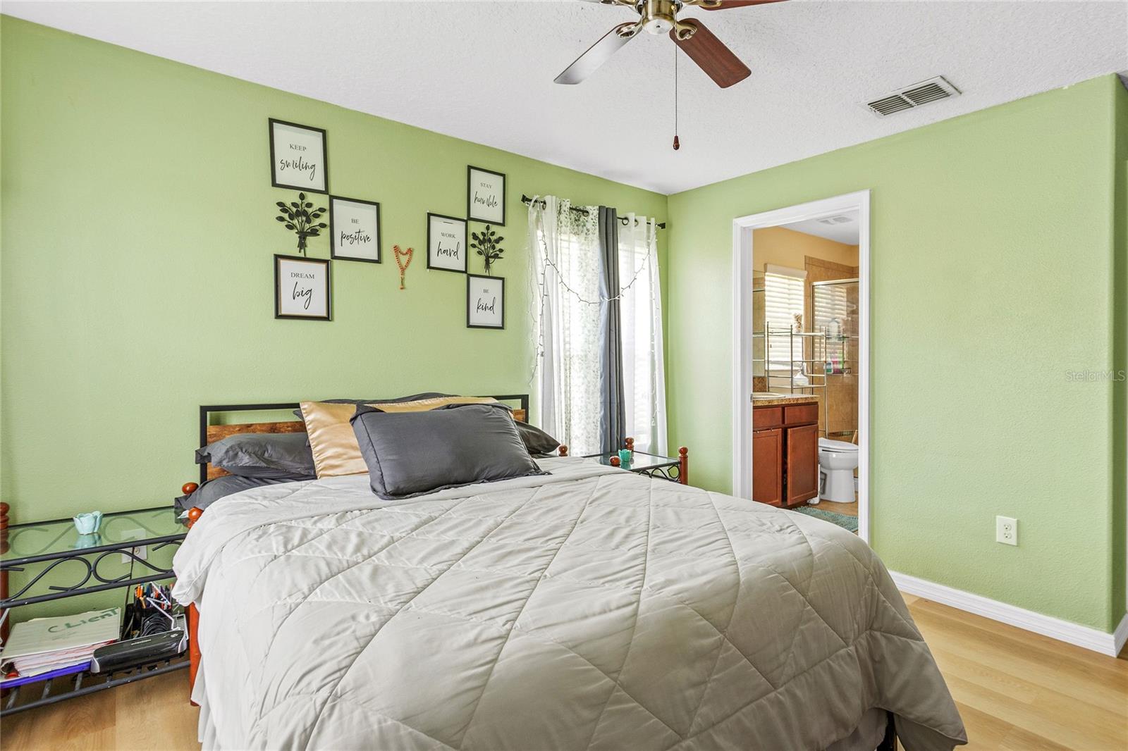 20435 NEEDLETREE DR — photo 10