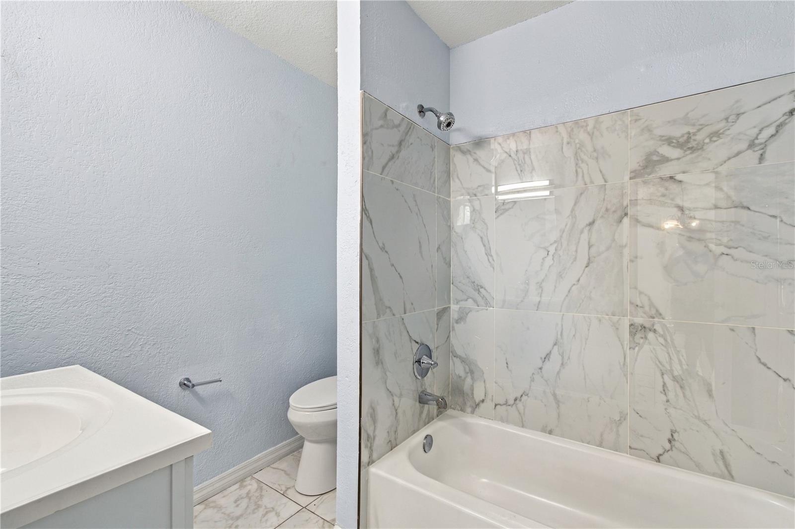 12291 ARMENIA GABLES CIR — photo 5