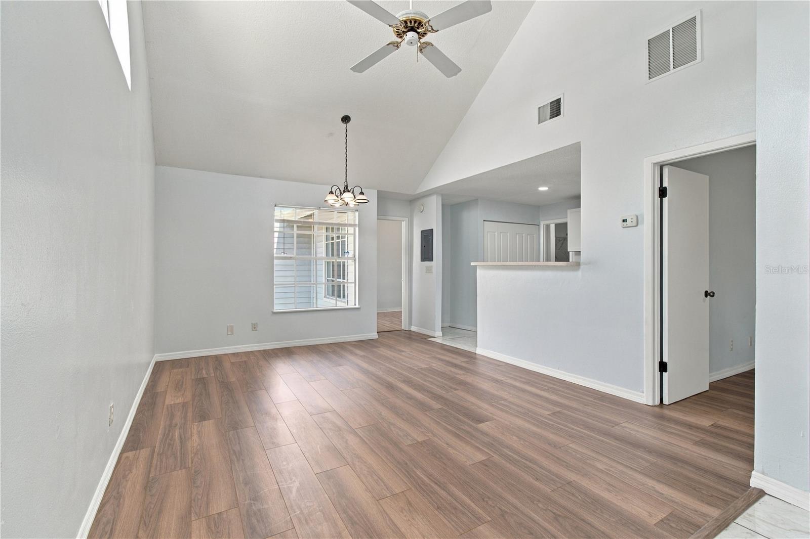 12291 ARMENIA GABLES CIR — photo 9