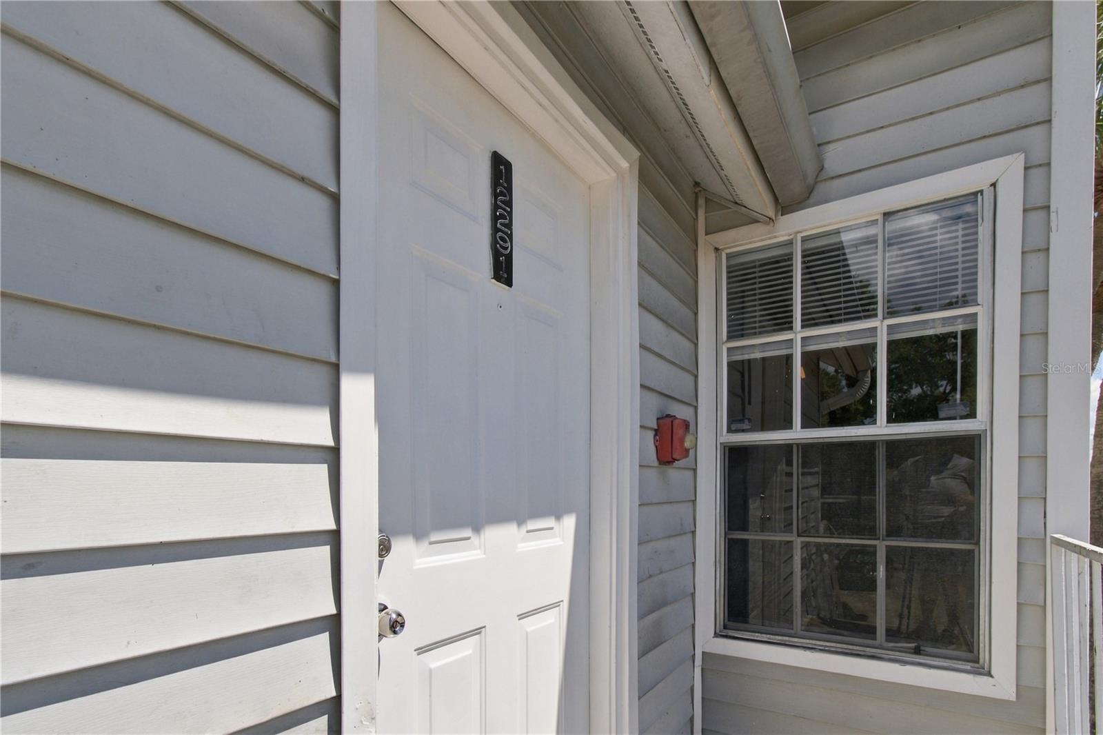 12291 ARMENIA GABLES CIR — photo 2
