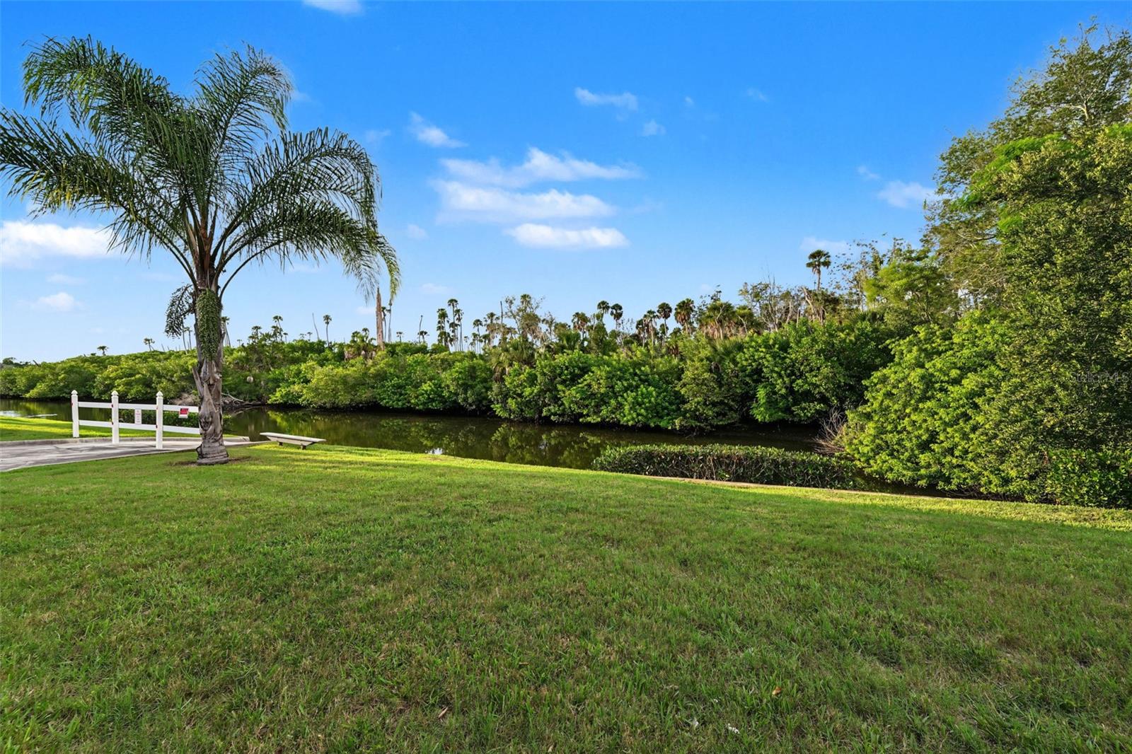 9930 EAGLES POINT CIR #1 — photo 41
