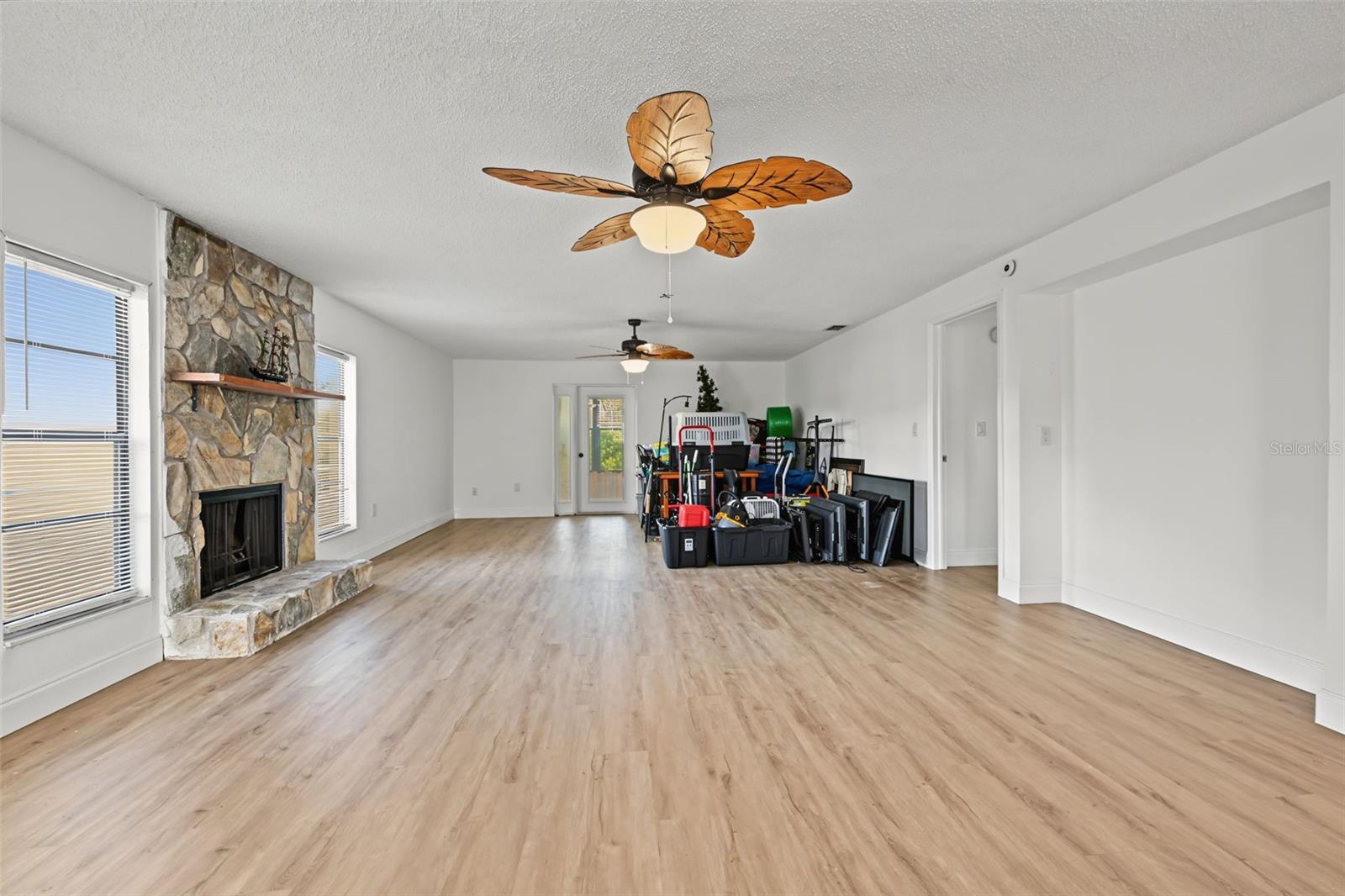 9930 EAGLES POINT CIR #1 — photo 16
