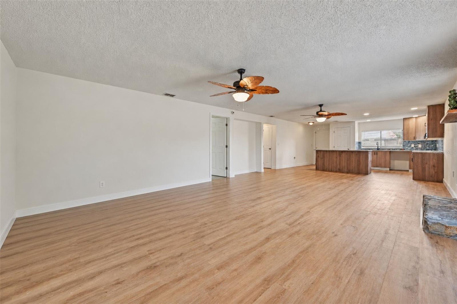 9930 EAGLES POINT CIR #1 — photo 14